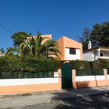 Moradia Do Pinhal * Azeitão