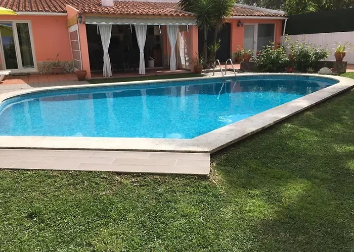 Moradia Do Pinhal * Azeitao